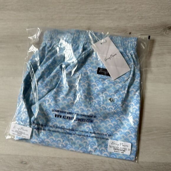 Kenny Flowers The Anguilla Mini Boys Shorts Trunks UPF 50+ blue size 7/8 NWT - Picture 4 of 5